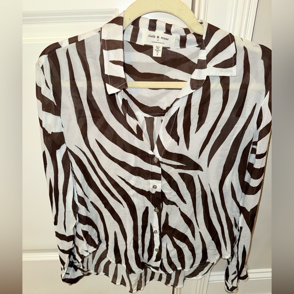 Cloth & Stone Anthropologie Zebra Chocolate Print Button-Up Blouse Size S